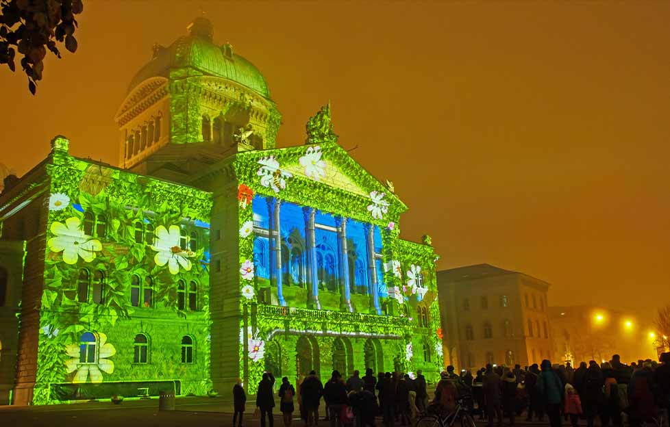 Projektionsmapping-Denkmal-Video-Mapping-Projection-Beamer-DNZ-Networks