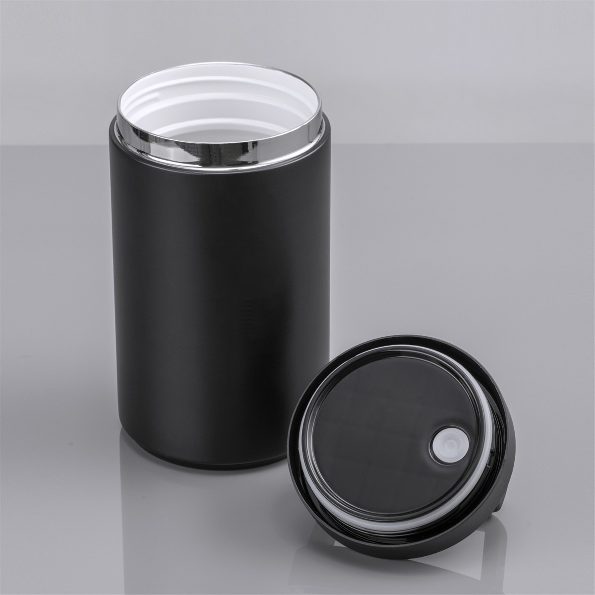 hfn05_porcelain2